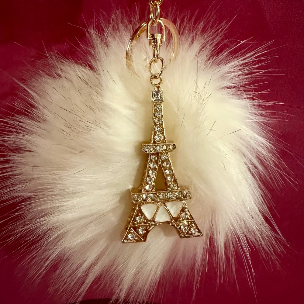 Crystal Eiffel Tower Pom Keychain - White Fur & Gold